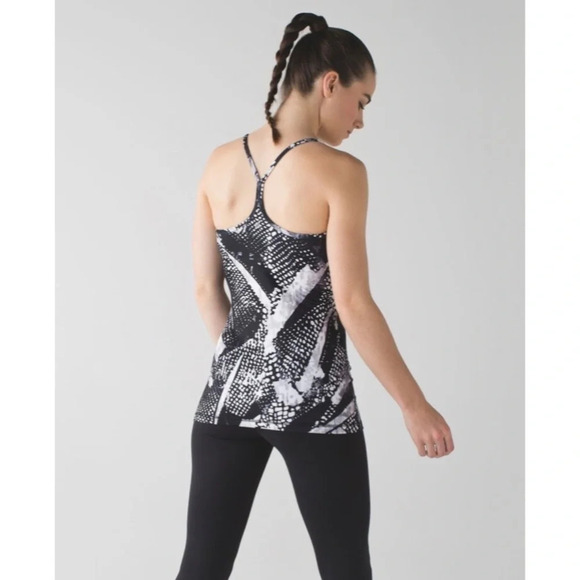 Lululemon Power Y Luon Tank Top in Static Mist - Picture 2 of 8